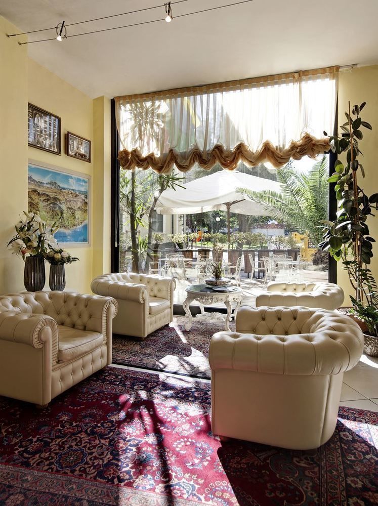 Perticari Hotel Pesaro Bagian luar foto