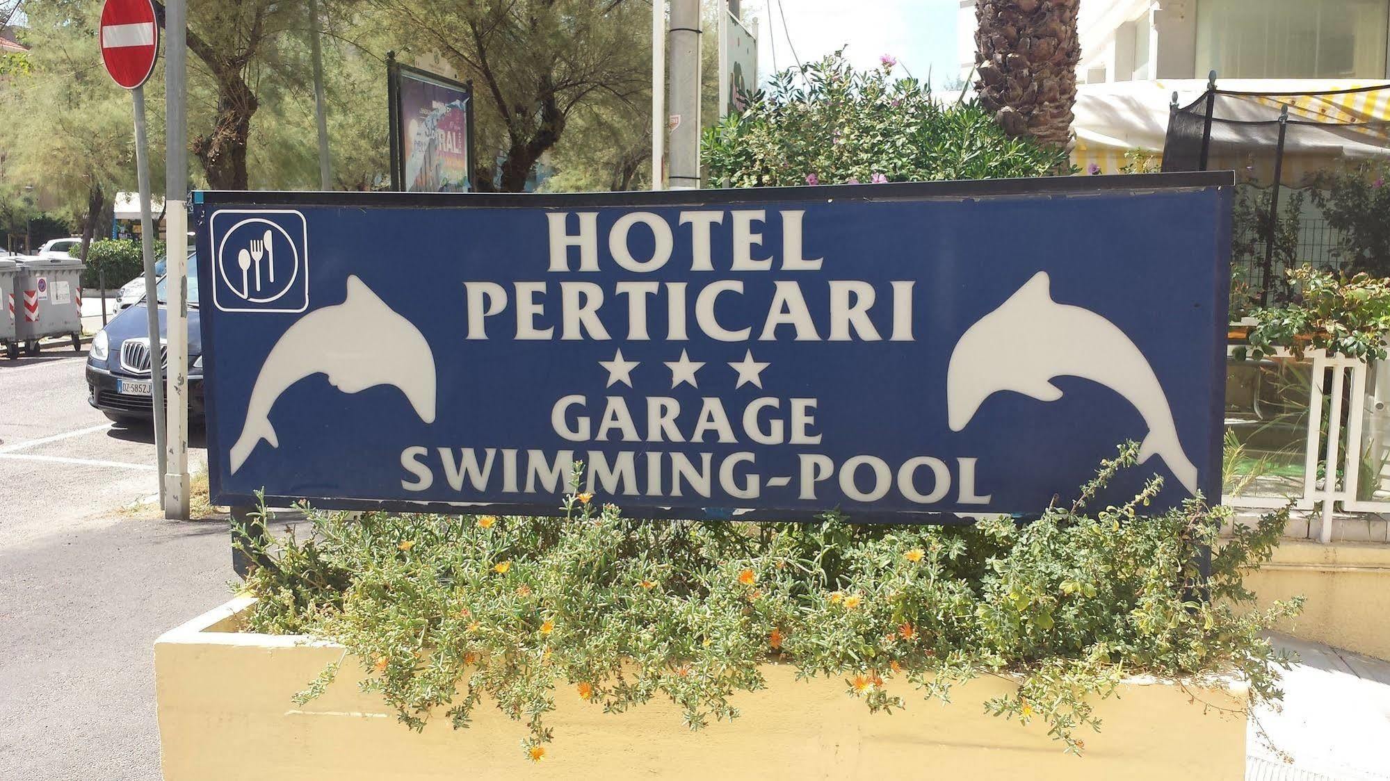 Perticari Hotel Pesaro Bagian luar foto